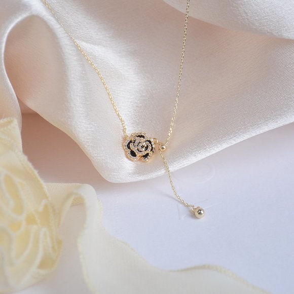 NEW 14K Gold Plated Diamond Camelia Necklace - Picture 8 of 8